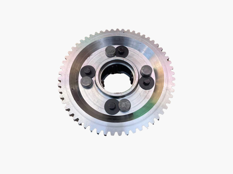 Reverse planetary gear carrier assembly